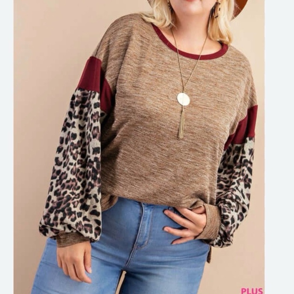 Kori Mocha Leopard Color-blocked Top Size Medium